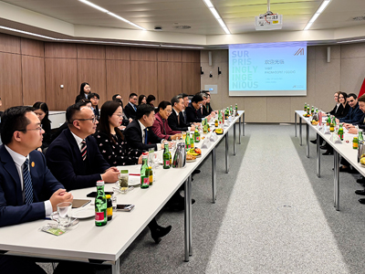 SRON was invited to visit Austria with the CCPIT