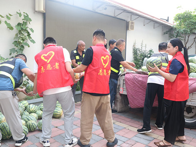 SRON Partners with Henan TV for the “10,000 Catties of Watermelons: Supporting Farmers with Love” Charity Campaign